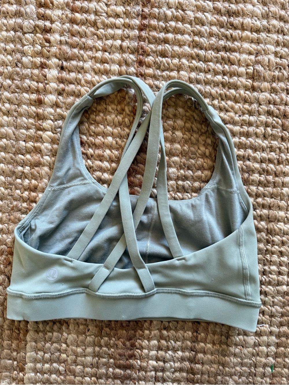 Lululemon Strappy Cross Back Sports Bra Sage Green Size 2